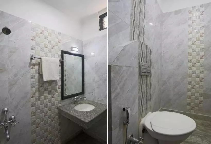 ホテル Khajuraho Inn