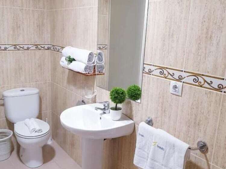 בית מלון כפרי M5 Valencia Aeropuerto