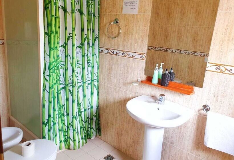 בית מלון כפרי M5 Valencia Aeropuerto