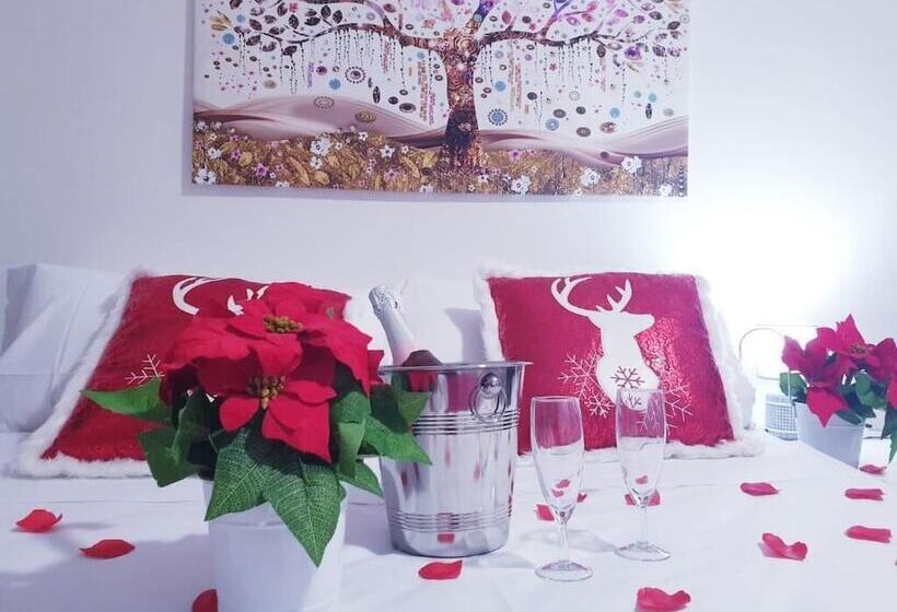 בית מלון כפרי M5 Valencia Aeropuerto