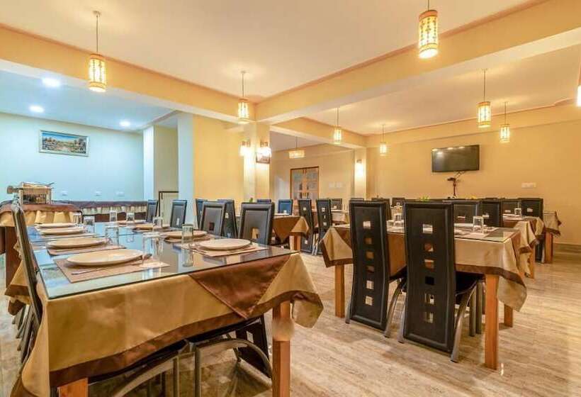 בית מלון כפרי Magellan's The Golden Bridge