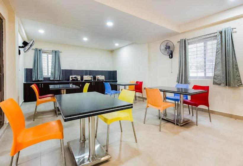 酒店 Oyo 40125 Sri Rama Empire