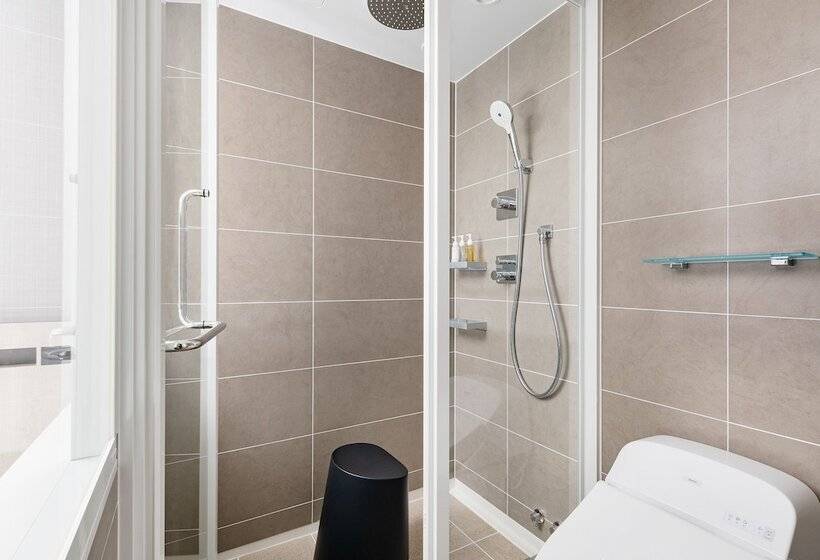 Otel Remm Plus Kobe Sannomiya