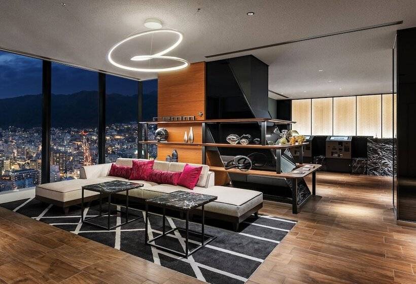 Otel Remm Plus Kobe Sannomiya