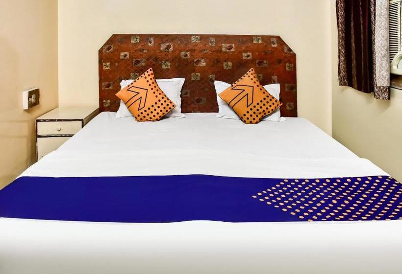 Отель Spot On 68497 Vinar