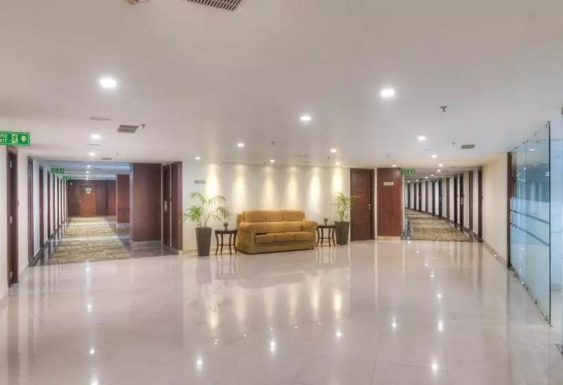 Hotelli The Fern Residency Galaxy Mall