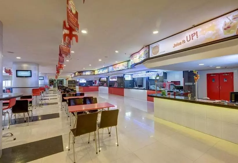 Hotelli The Fern Residency Galaxy Mall