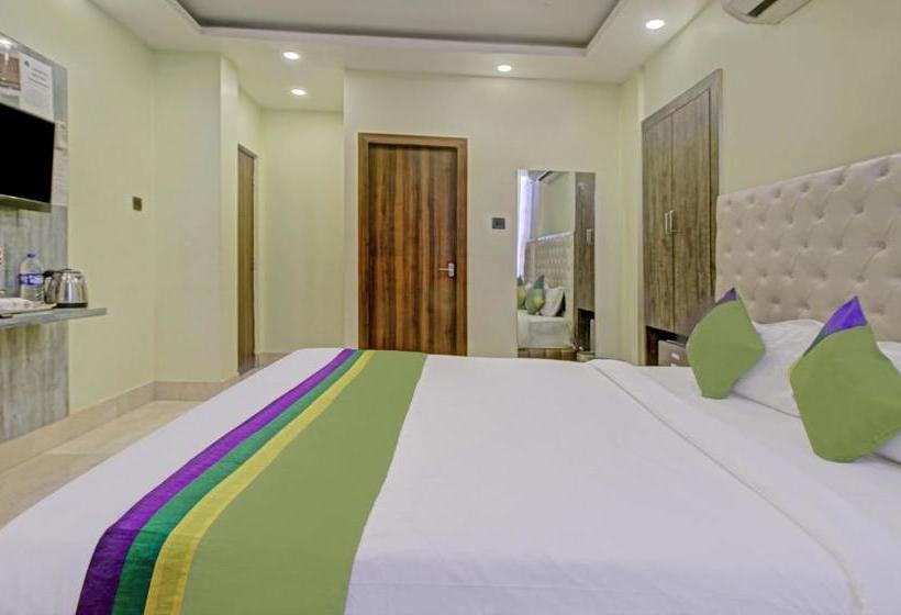 בית מלון כפרי Treebo Trend Aspiring Inn Kolkata