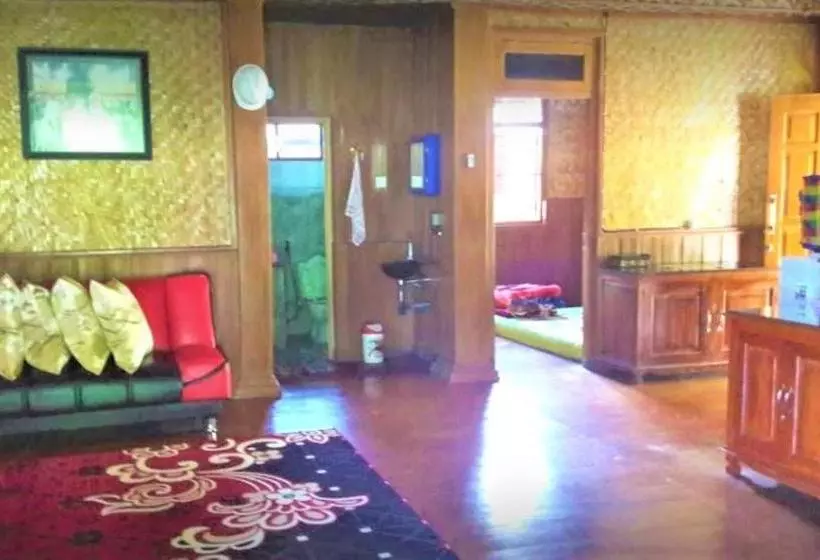 Szálloda Villa Honey Robert