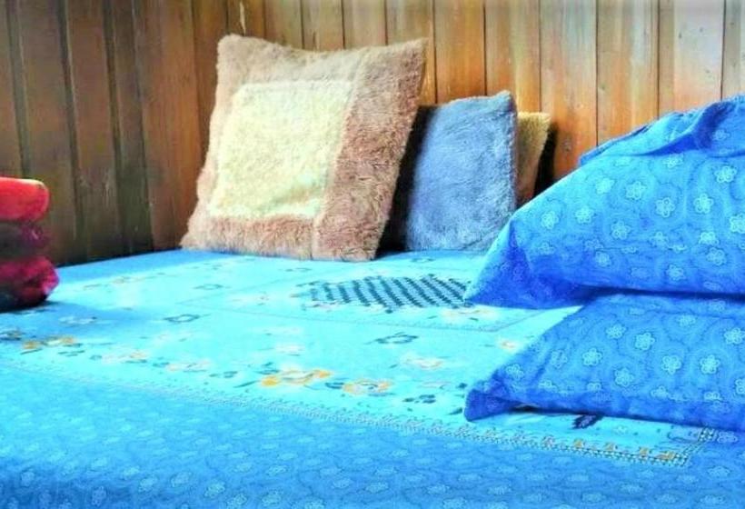 Hotelli Villa Honey Robert