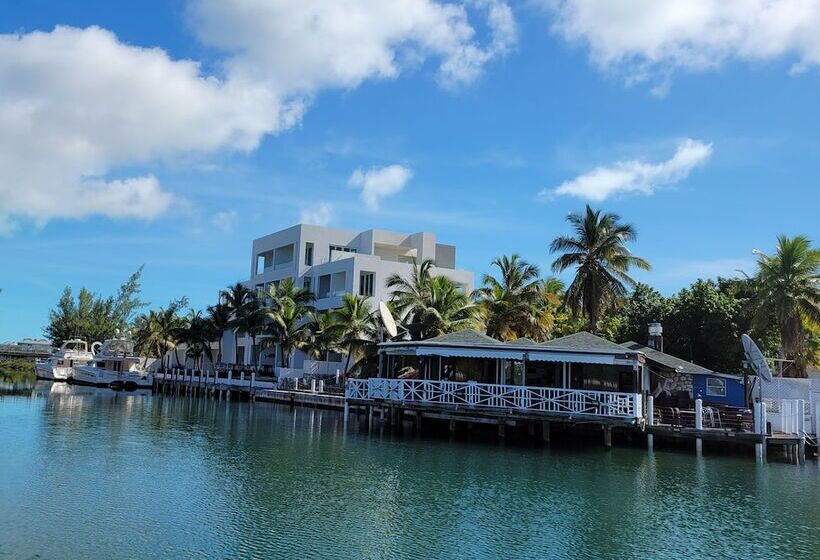 هتل Zenza Boutique