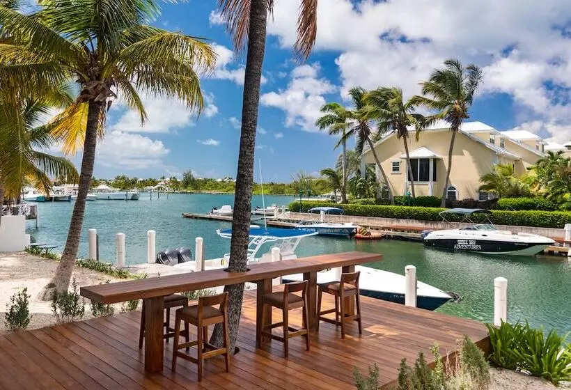 هتل Zenza Boutique