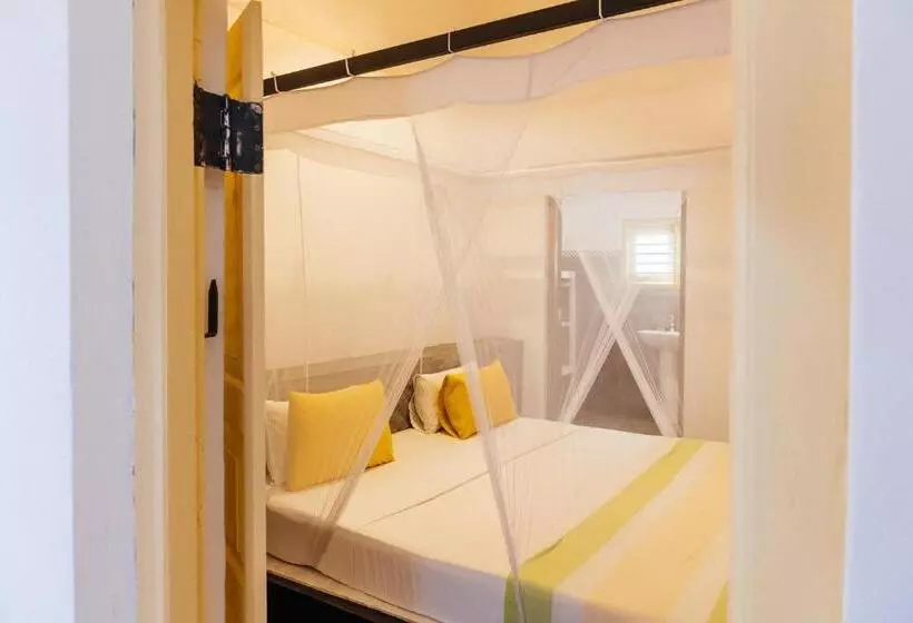 Majatalo Dots Bay House