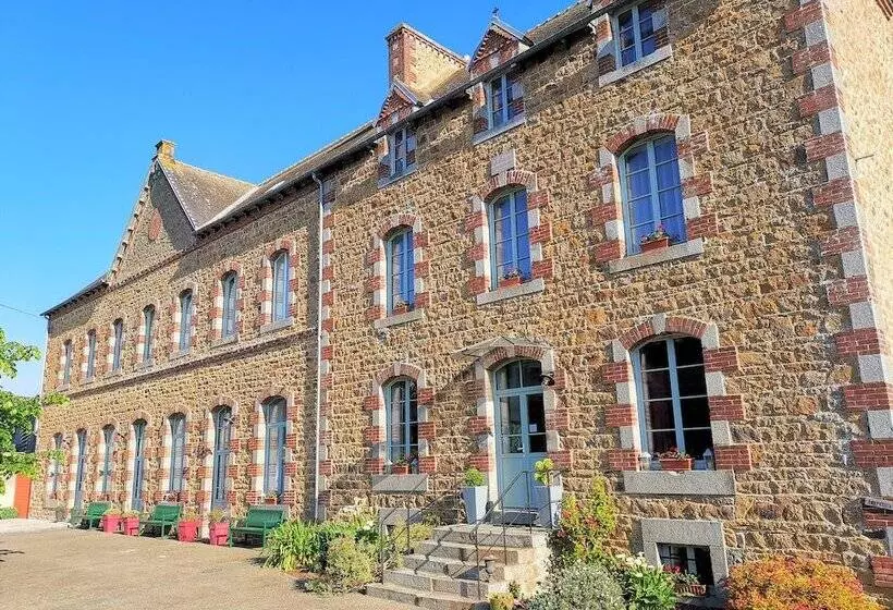 ペンション La Recreation