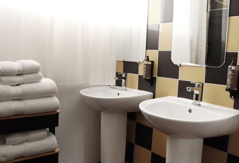 بنسيون La Recreation