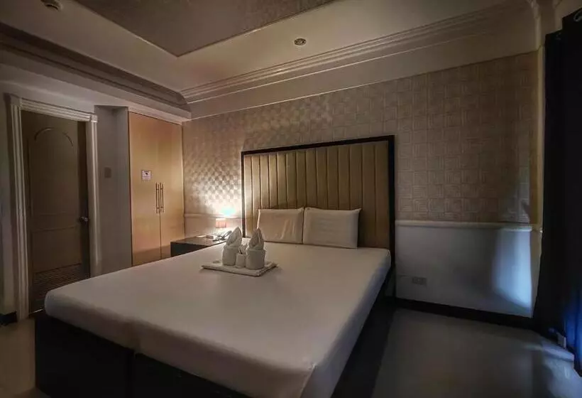 S And M Hotel Inc