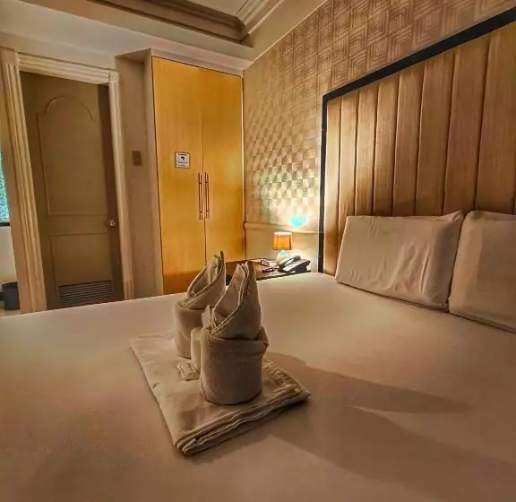S And M Hotel Inc