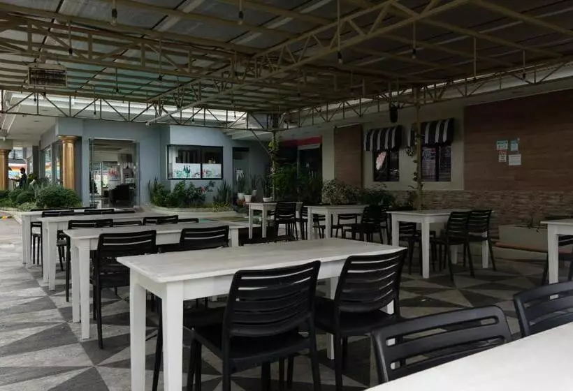 S And M Hotel Inc