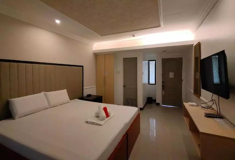 S And M Hotel Inc