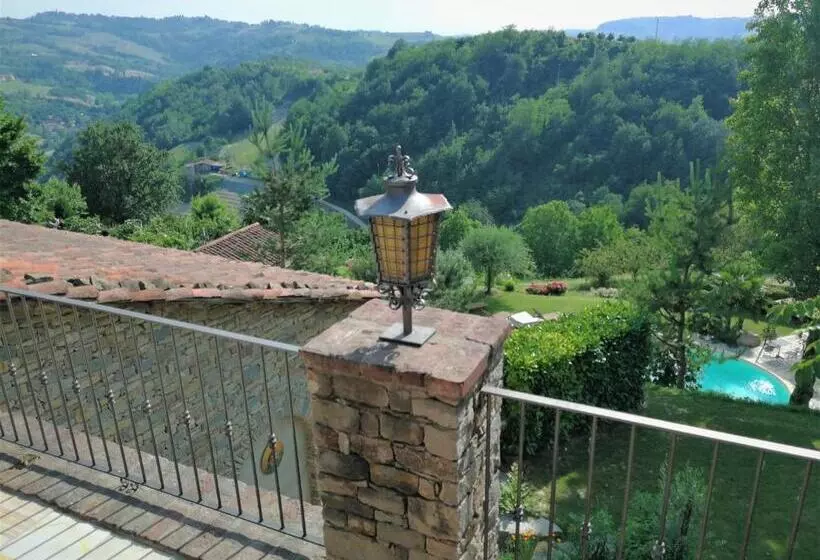 Aamiaismajoitus (B&B) Agriturismo Sondrea