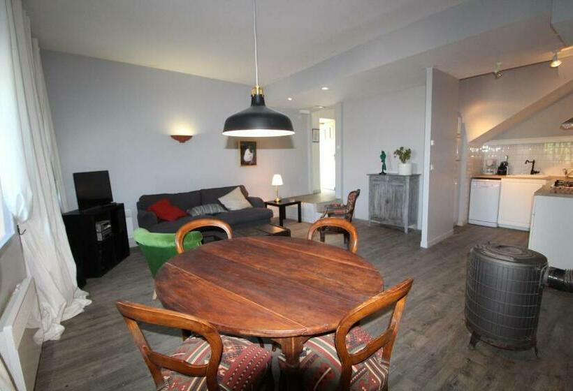 Bed and Breakfast Chateau De Fontblachère