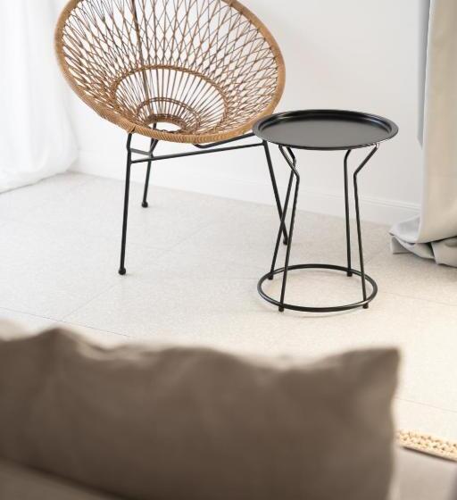 تختخواب و صبحانه The Pines Boutique Villa Vama Veche