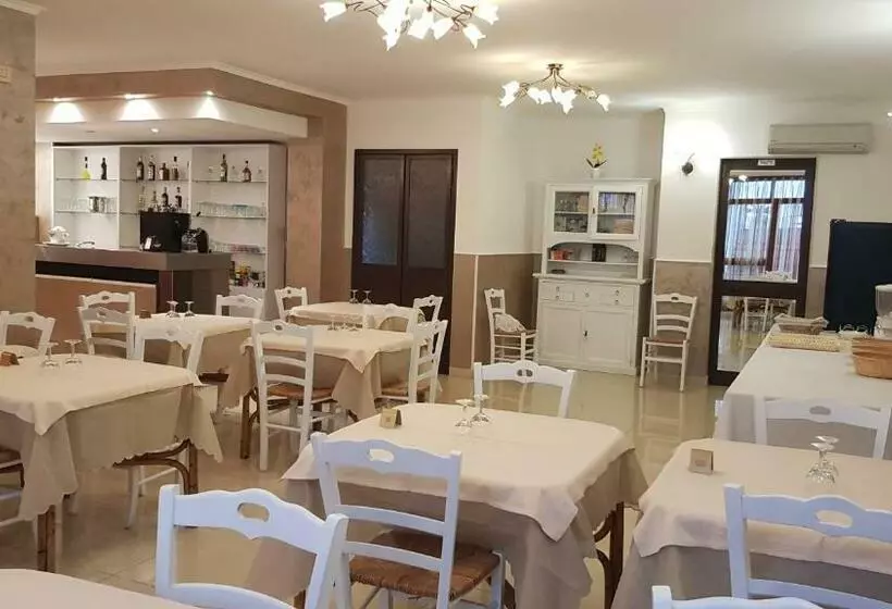 Hotelli Albergo Primavera