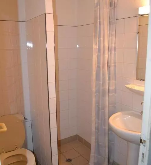 Hotelli Auberge Les Sibourgs