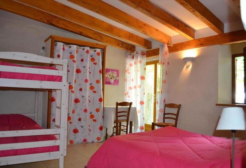 בית מלון כפרי Auberge Les Sibourgs