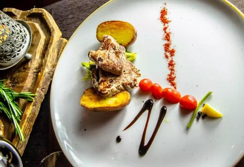 هتل Petit Dahu   Chambres Et Restaurant