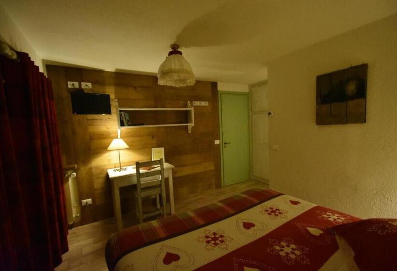 בית מלון כפרי Petit Dahu   Chambres Et Restaurant