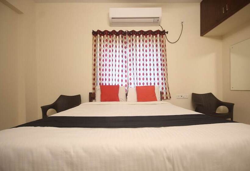 בית מלון כפרי Sr Residency