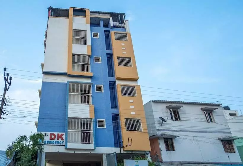 Hotelli Sr Residency