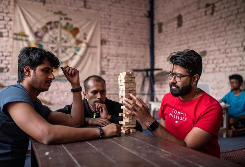 Live Free Hostel Varanasi