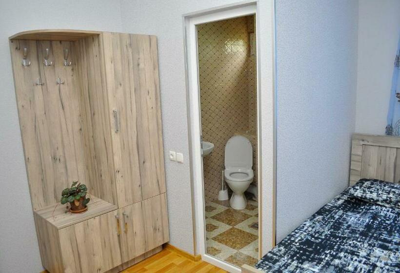 پانسیون Sofia Guest House