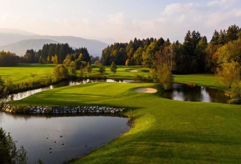 펜션 Suiten Schloss Finkenstein