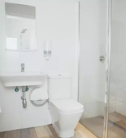 هاستل Isa Sevilla Suites