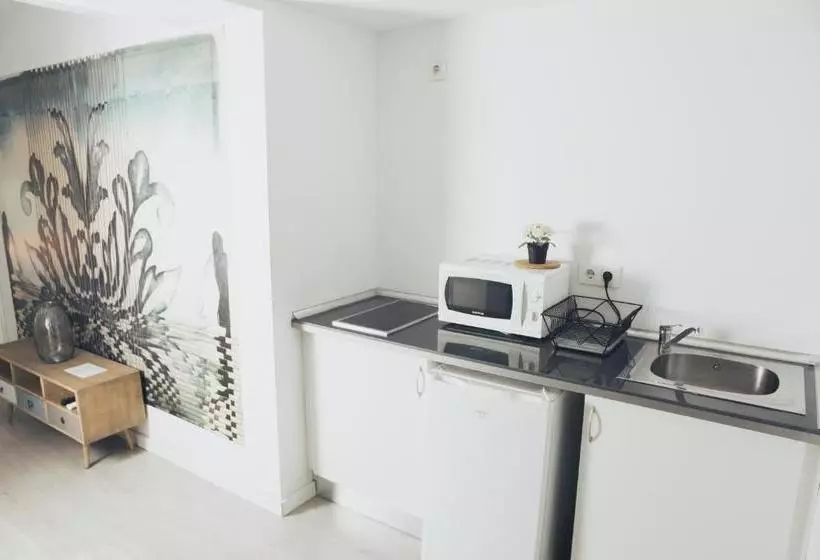 هاستل Isa Sevilla Suites