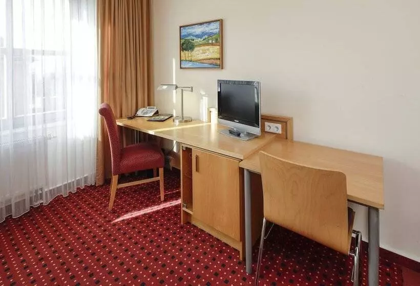 Airporthotel Berlin Adlershof