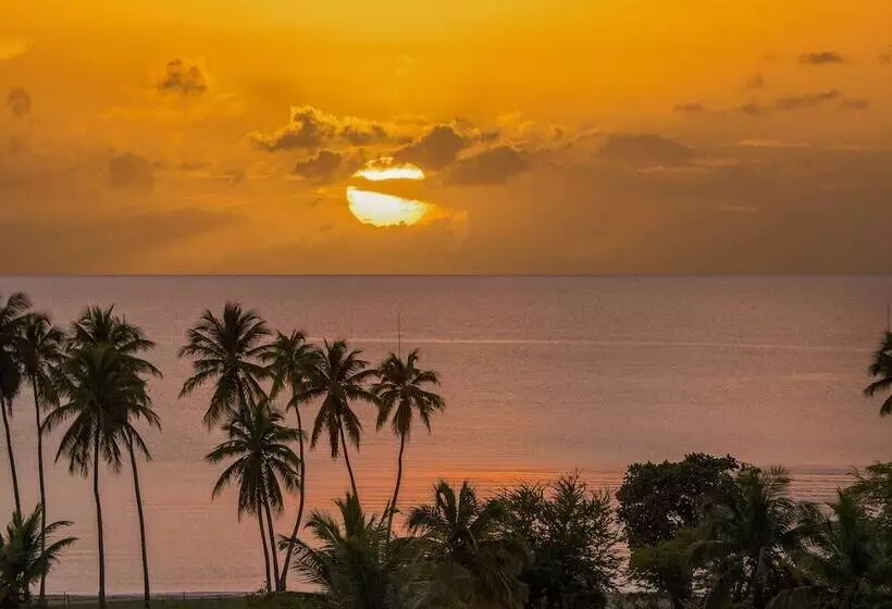 هتل Aquarius Vacation Club At Boqueron Beach Resort