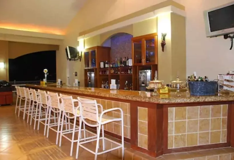 هتل Aquarius Vacation Club At Boqueron Beach Resort