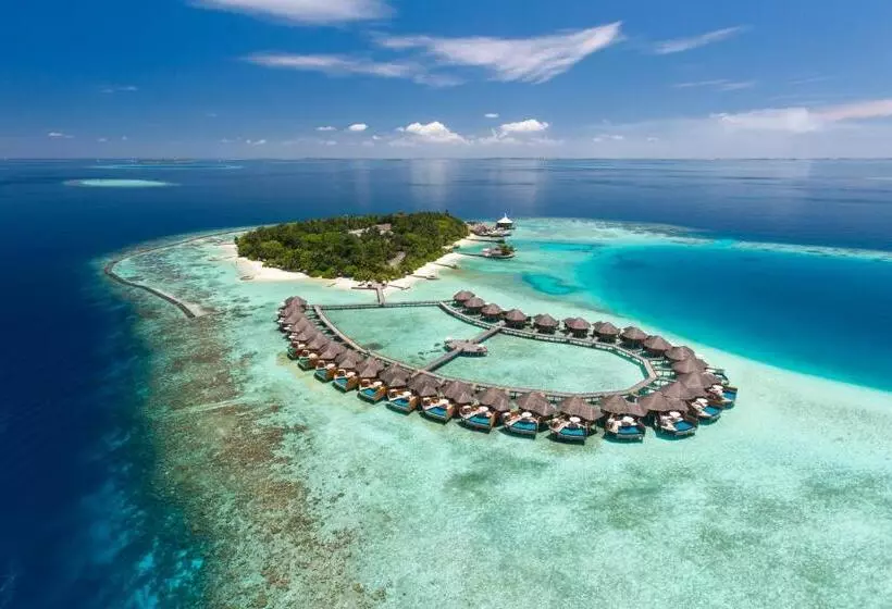 هتل Baros Maldives