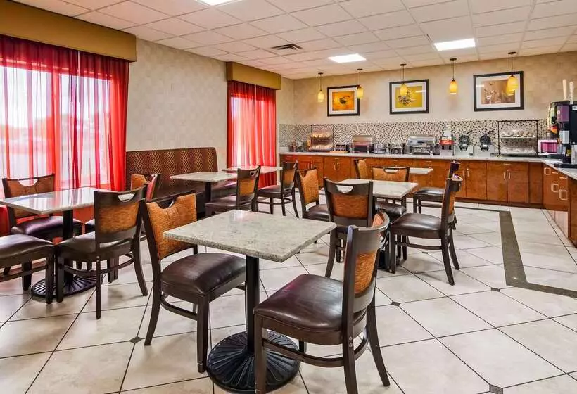 ホテル Best Western Plus Memorial Inn