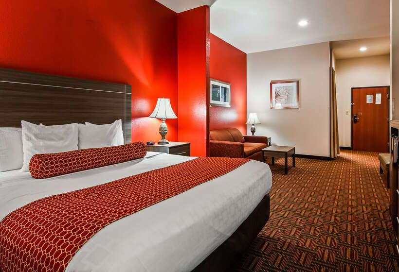 בית מלון כפרי Best Western Plus Memorial Inn