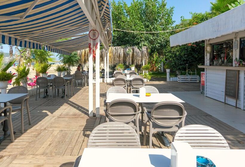 בית מלון כפרי Blue Wave Suite