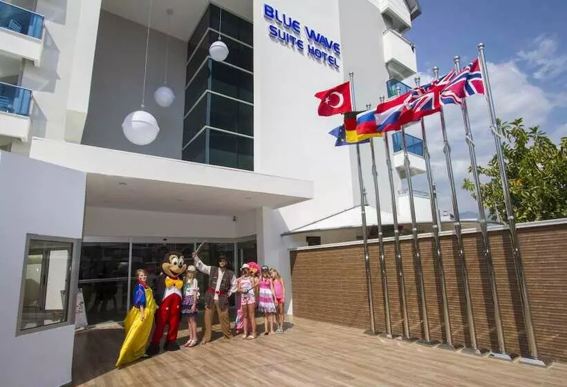 Hotel Blue Wave Suite