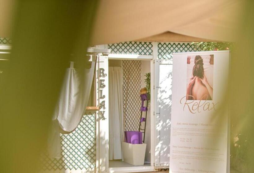 فندق Ciutat Jardi