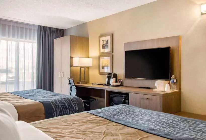 فندق Comfort Inn Airport Dorval