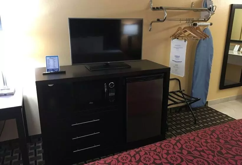 酒店 Days Inn By Wyndham Sarasota Bay