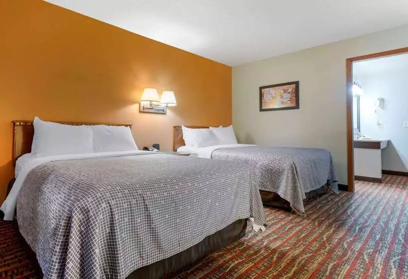 Отель Econo Lodge Lakeview